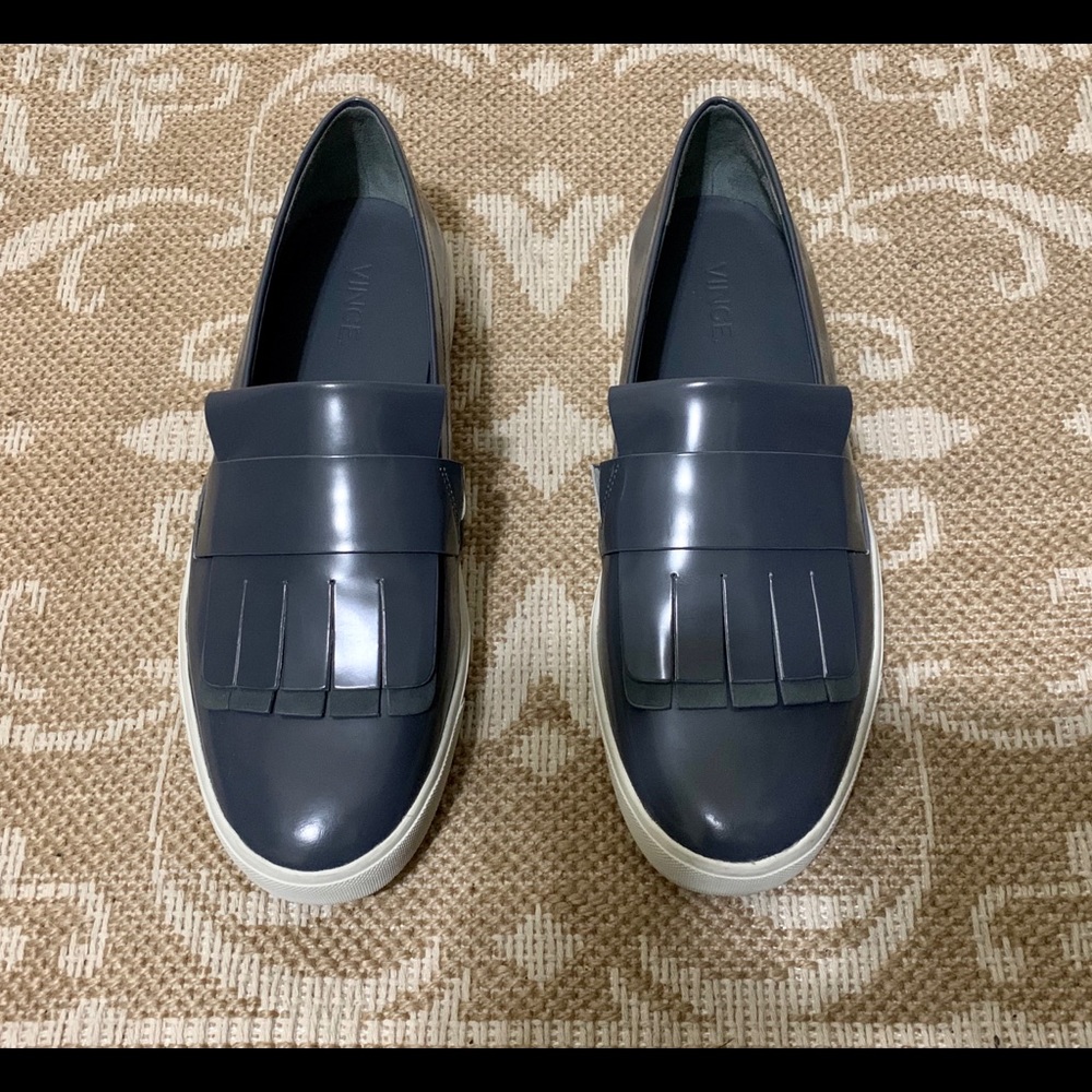 Vince Grey Leather Kiltie Fringe Sneaker